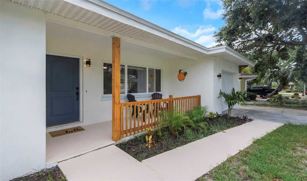 For Rent: $4,000 (3 beds, 2 baths, 1376 Square Feet)