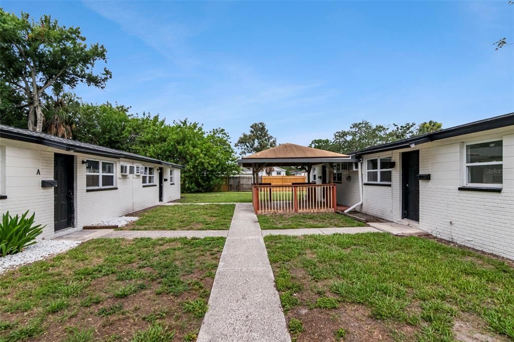 For Rent: $1,650 (2 beds, 1 baths, 650 Square Feet)
