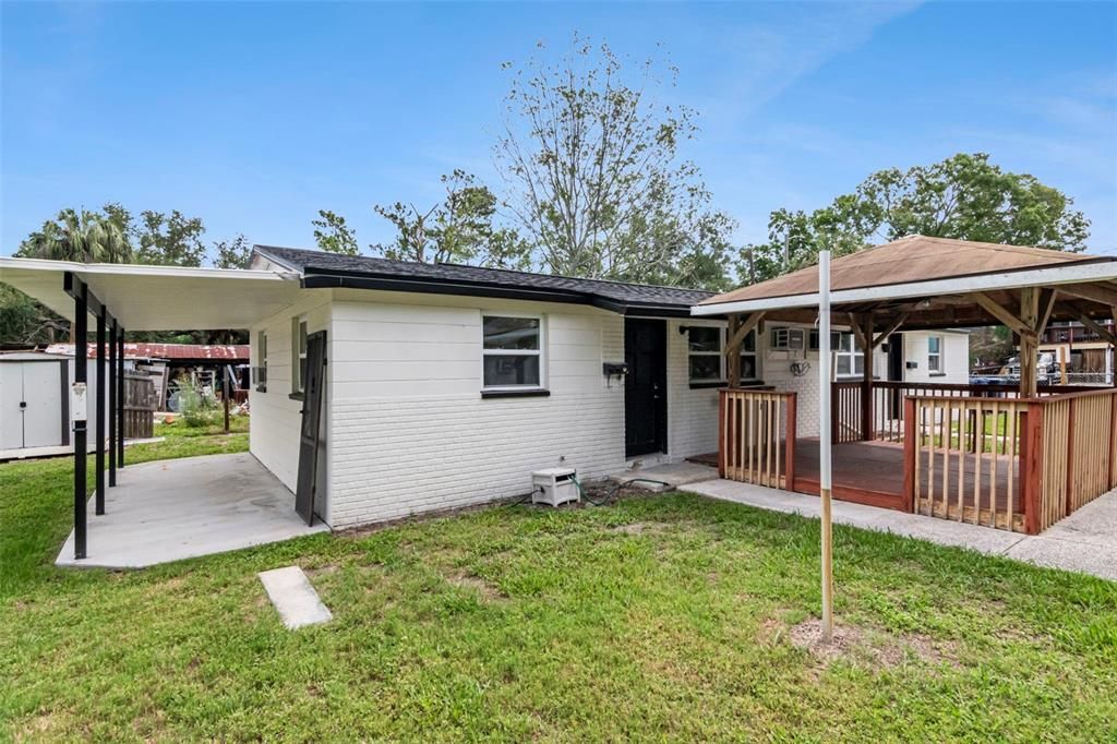 For Rent: $1,650 (2 beds, 1 baths, 650 Square Feet)