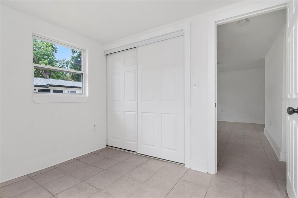 For Rent: $1,650 (2 beds, 1 baths, 650 Square Feet)