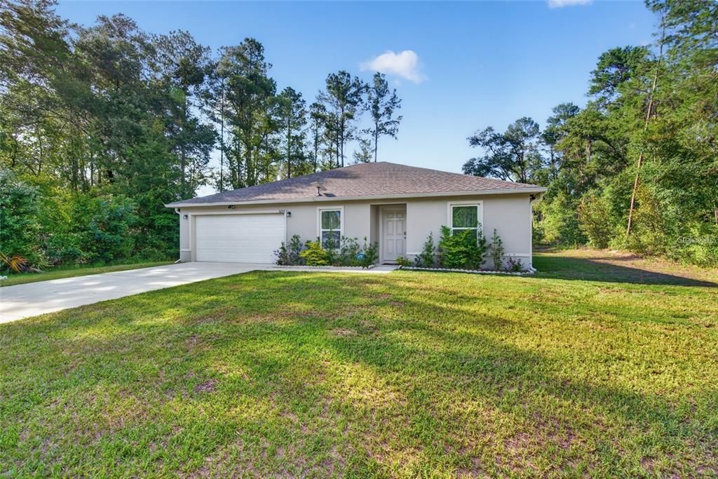 For Sale: $298,999 (3 beds, 2 baths, 1604 Square Feet)