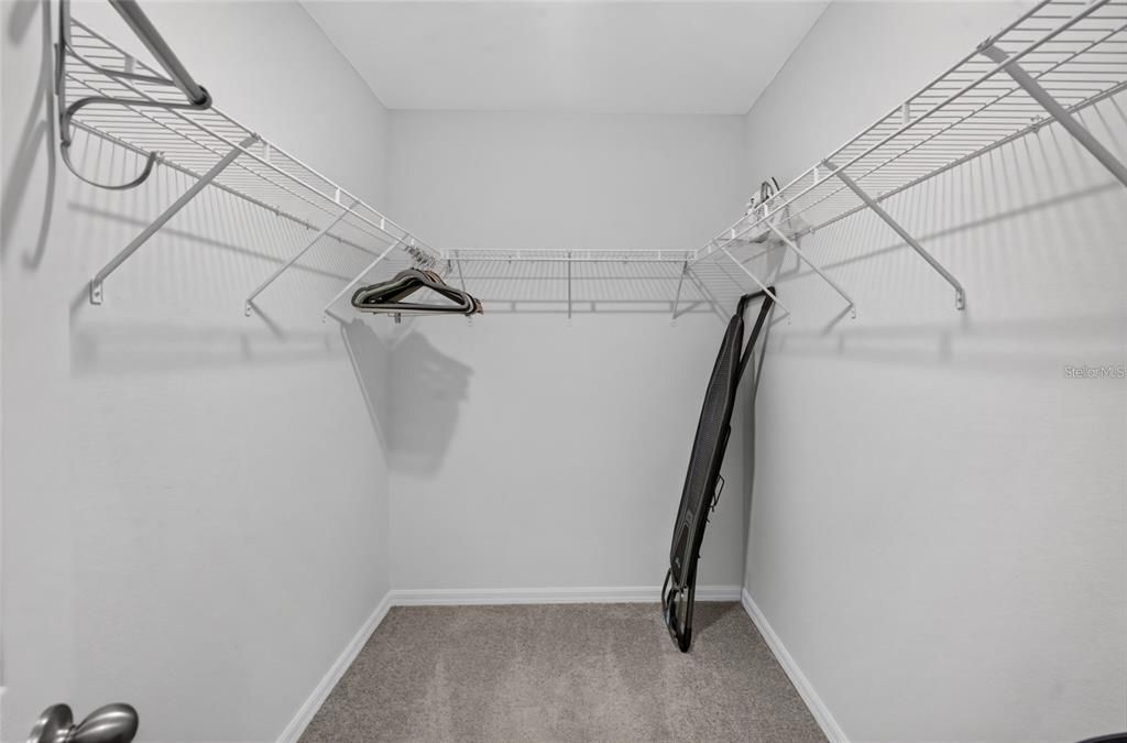 For Sale: $298,999 (3 beds, 2 baths, 1604 Square Feet)