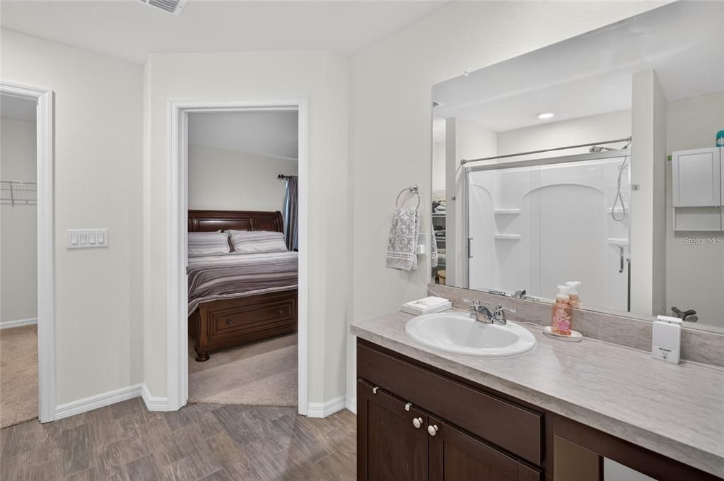 For Sale: $298,999 (3 beds, 2 baths, 1604 Square Feet)