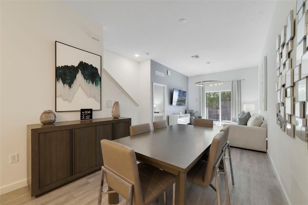 En Venta: $350,000 (4 camas, 4 baños, 1671 Pies cuadrados)