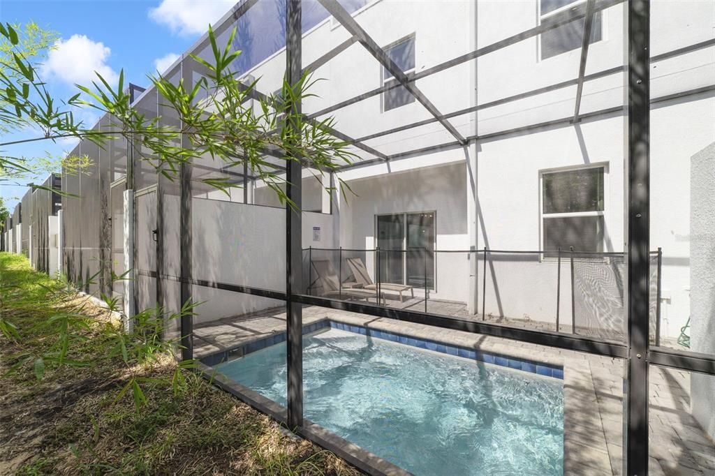 En Venta: $350,000 (4 camas, 4 baños, 1671 Pies cuadrados)