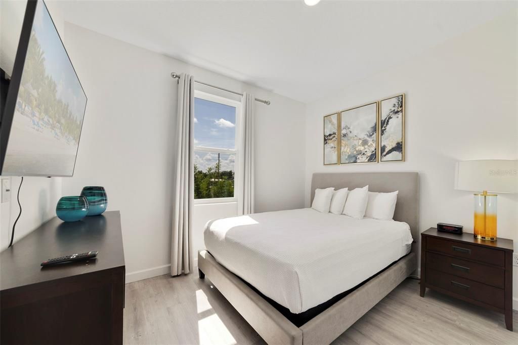 En Venta: $350,000 (4 camas, 4 baños, 1671 Pies cuadrados)