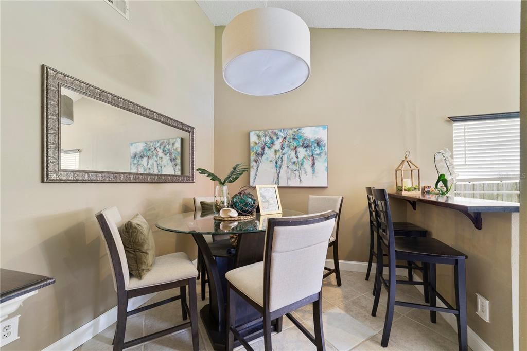 For Sale: $399,500 (3 beds, 2 baths, 1408 Square Feet)