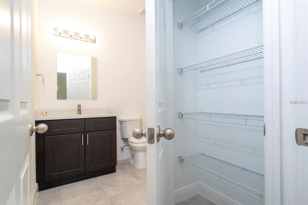 For Rent: $1,900 (3 beds, 2 baths, 1514 Square Feet)