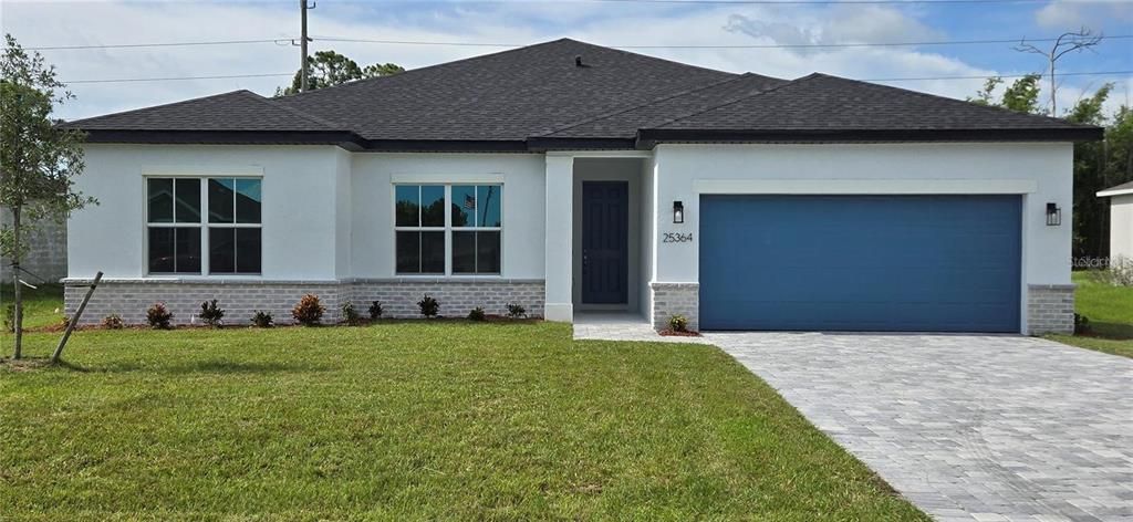 For Sale: $430,000 (4 beds, 3 baths, 2092 Square Feet)