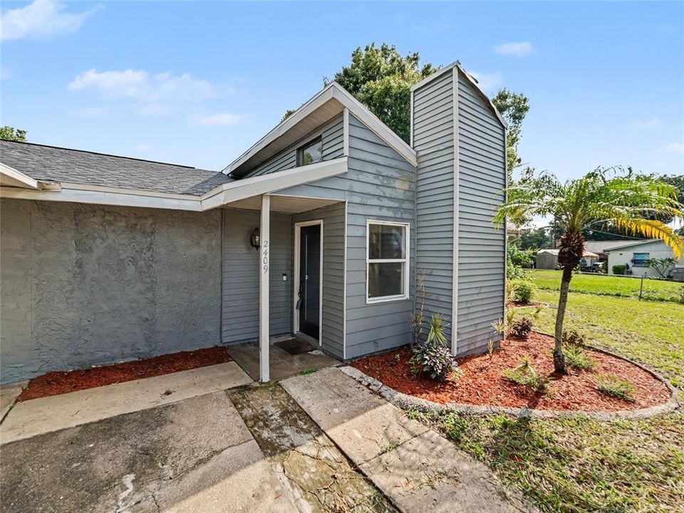 For Sale: $375,000 (4 beds, 2 baths, 1767 Square Feet)