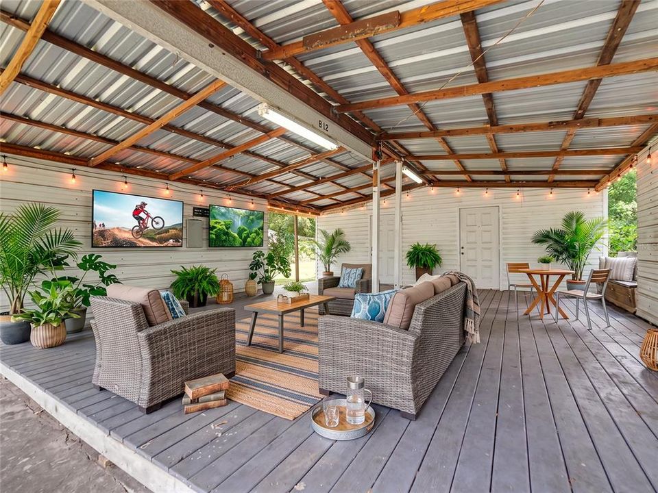 For Sale: $375,000 (4 beds, 2 baths, 1767 Square Feet)