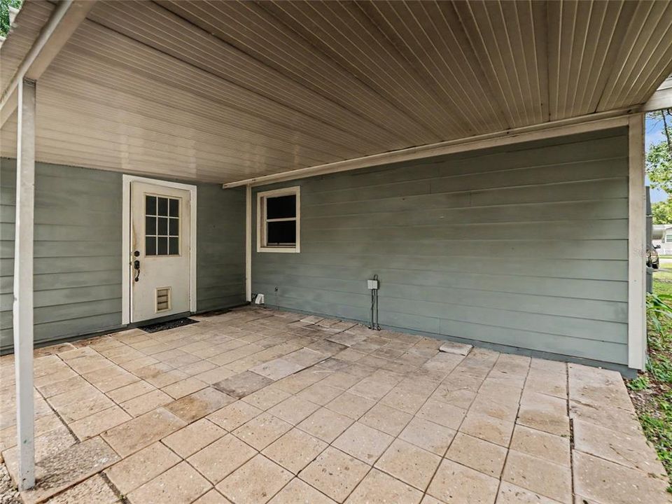 For Sale: $375,000 (4 beds, 2 baths, 1767 Square Feet)