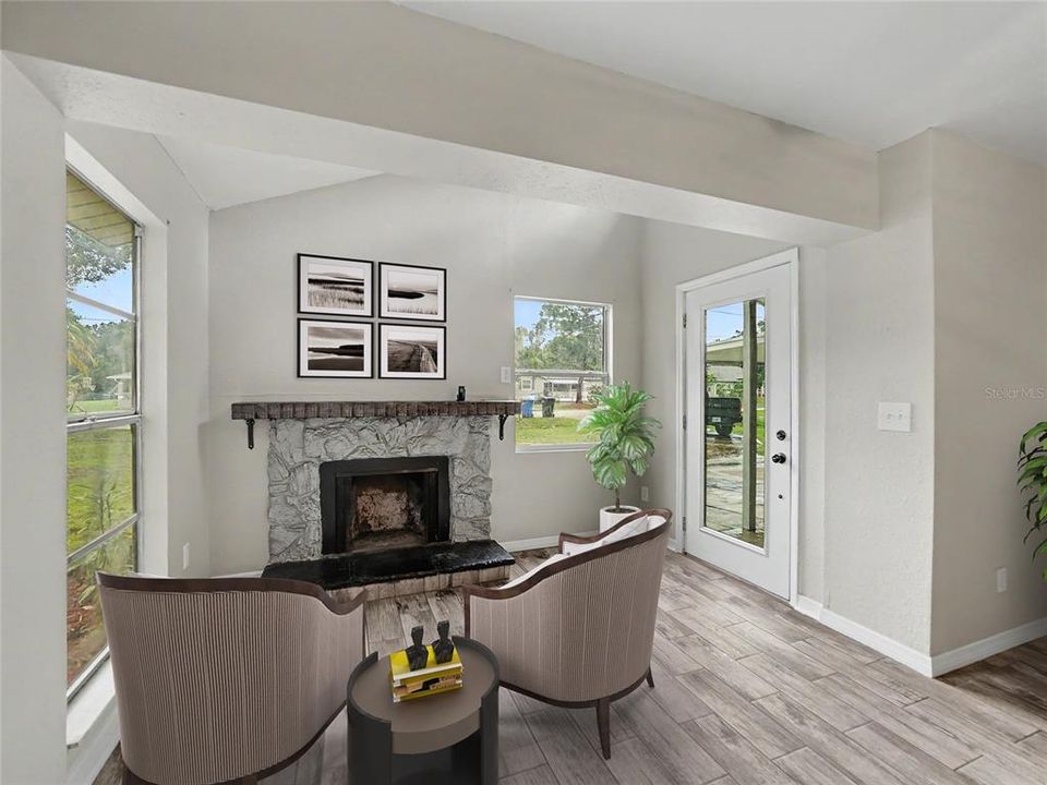 For Sale: $375,000 (4 beds, 2 baths, 1767 Square Feet)
