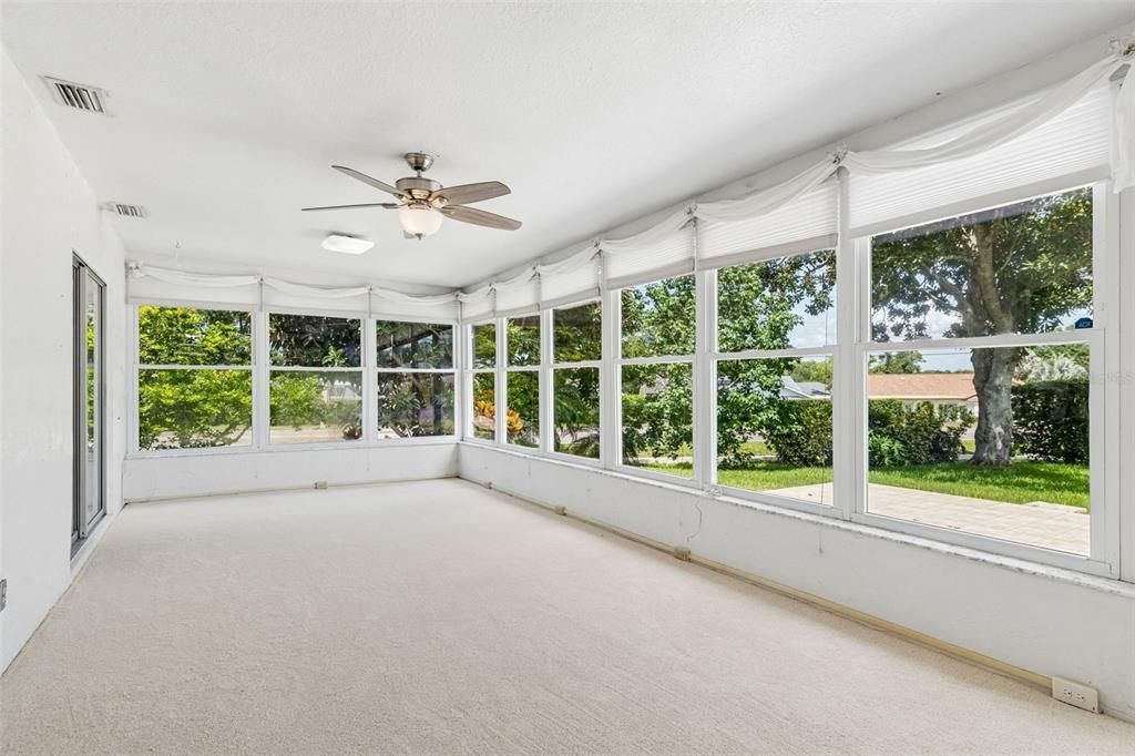 For Sale: $474,916 (3 beds, 2 baths, 1800 Square Feet)