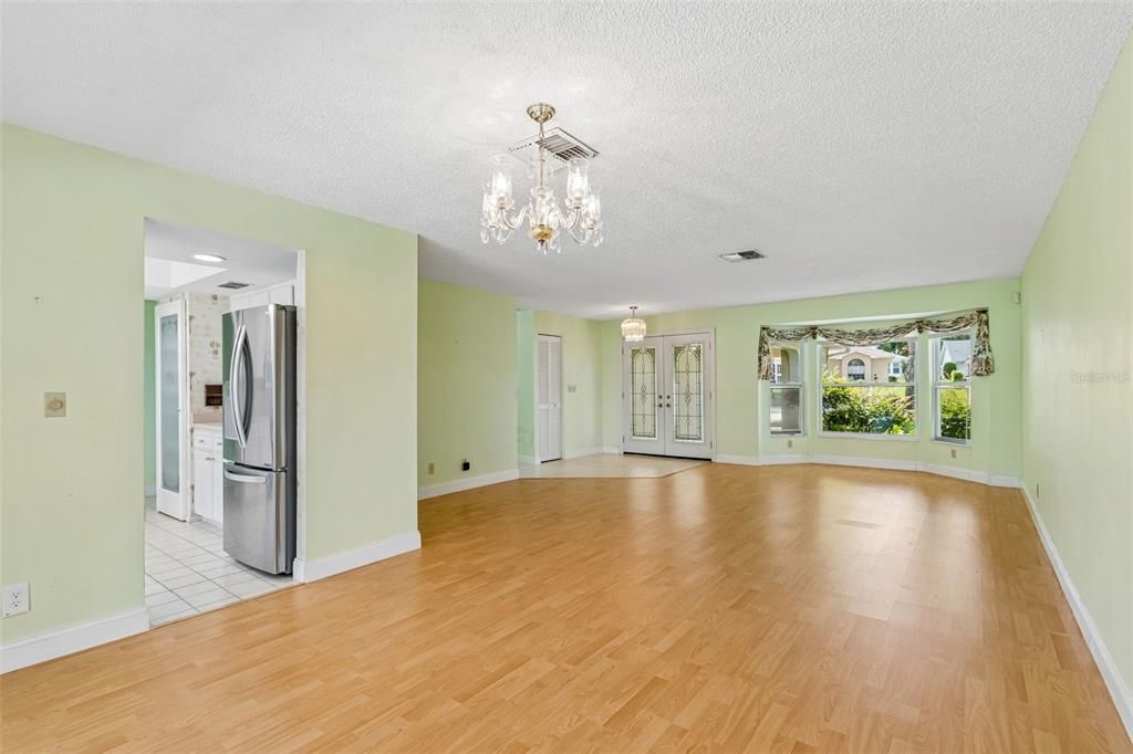 For Sale: $474,916 (3 beds, 2 baths, 1800 Square Feet)
