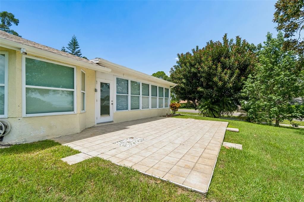 For Sale: $474,916 (3 beds, 2 baths, 1800 Square Feet)