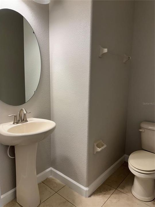 For Rent: $3,200 (4 beds, 3 baths, 2477 Square Feet)