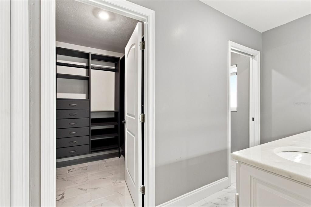 For Sale: $615,000 (3 beds, 2 baths, 1808 Square Feet)