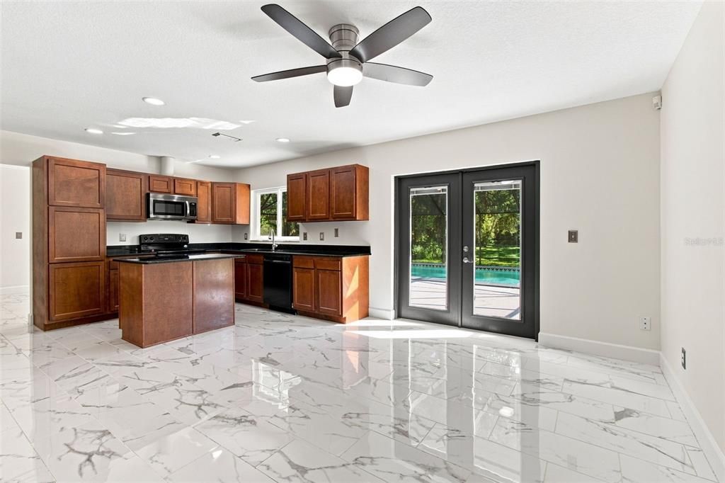 For Sale: $615,000 (3 beds, 2 baths, 1808 Square Feet)