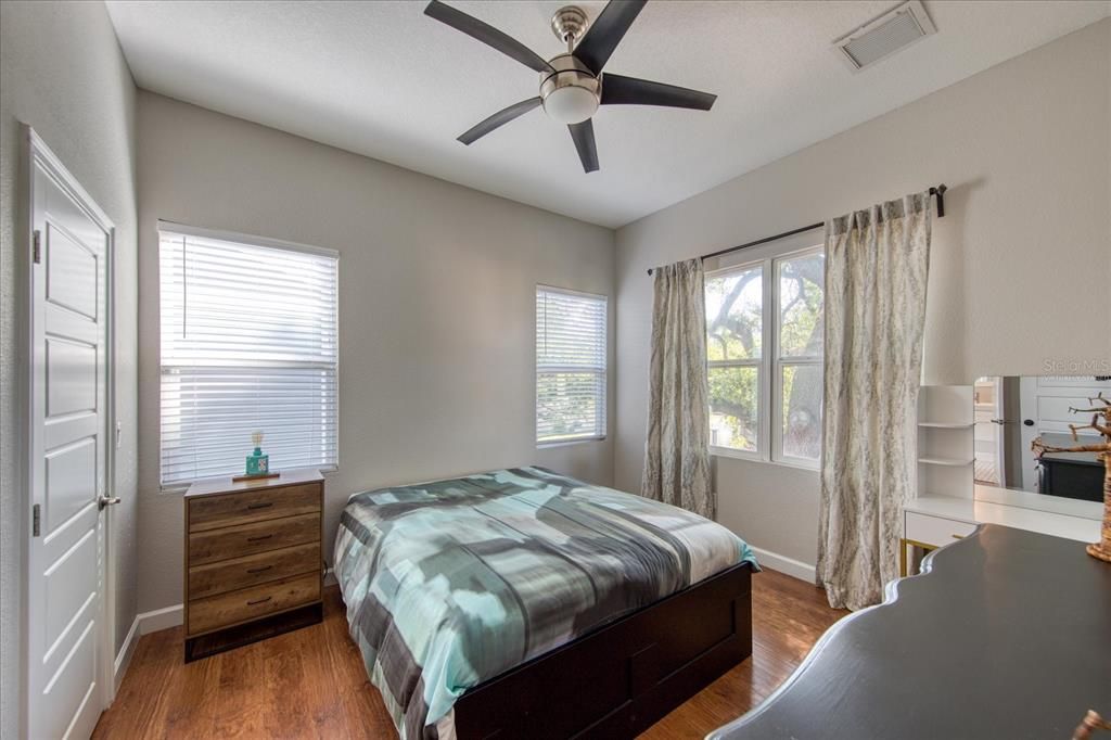 For Rent: $2,450 (2 beds, 2 baths, 1430 Square Feet)