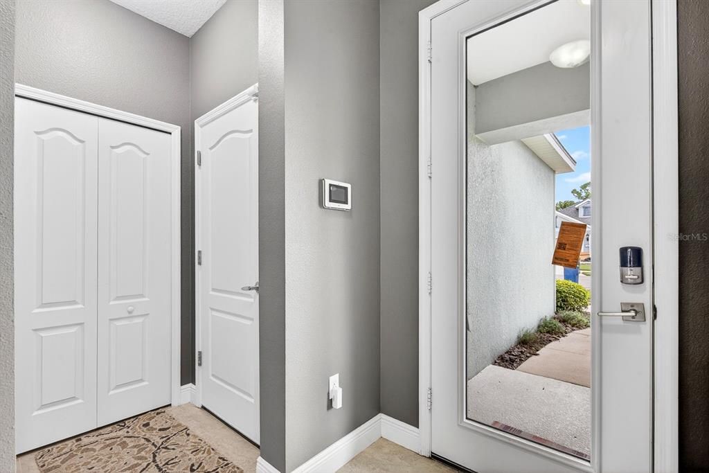For Sale: $750,000 (3 beds, 2 baths, 2076 Square Feet)