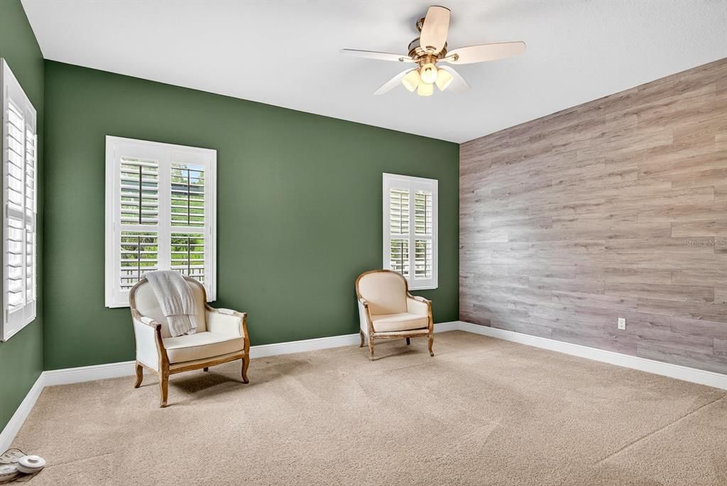 For Sale: $750,000 (3 beds, 2 baths, 2076 Square Feet)
