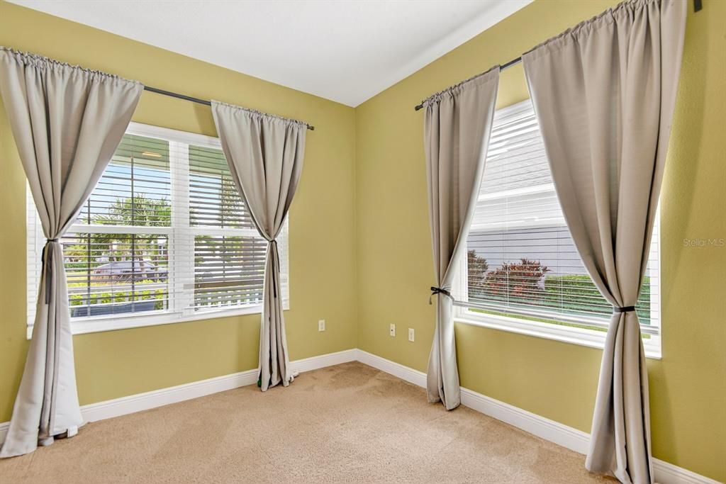 For Sale: $750,000 (3 beds, 2 baths, 2076 Square Feet)