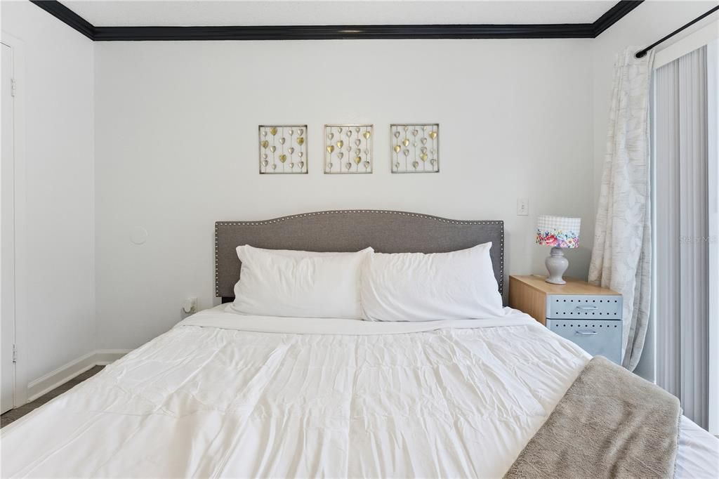 For Rent: $1,200 (1 beds, 1 baths, 496 Square Feet)