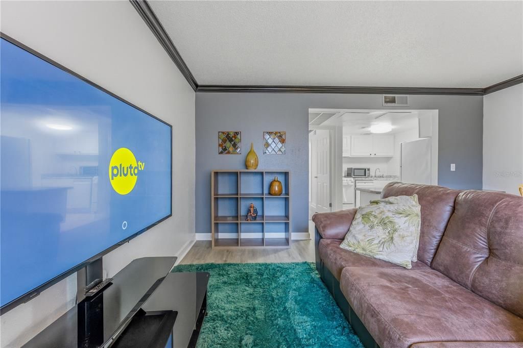 For Rent: $1,200 (1 beds, 1 baths, 496 Square Feet)