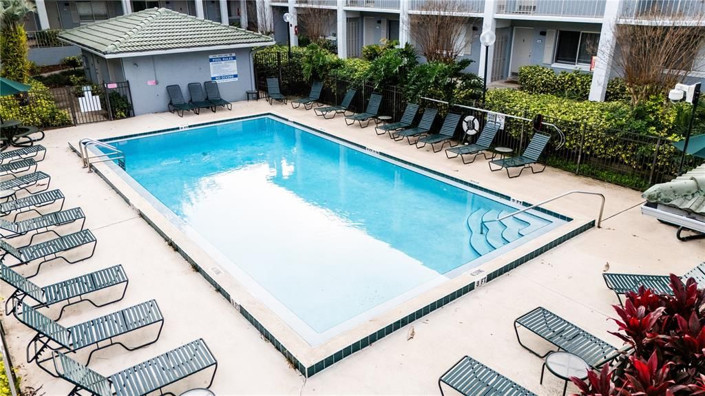 For Rent: $1,200 (1 beds, 1 baths, 496 Square Feet)