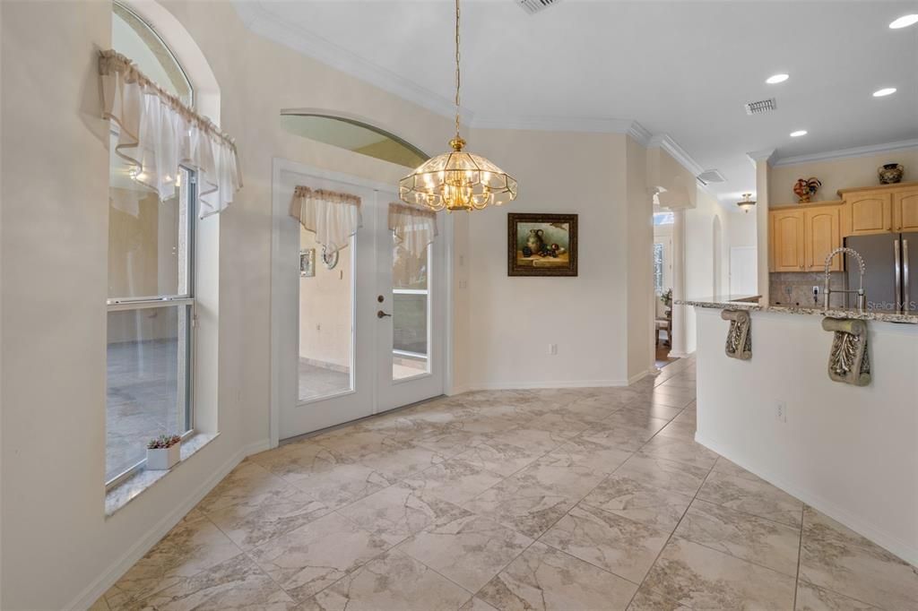En Venta: $459,000 (3 camas, 2 baños, 2644 Pies cuadrados)
