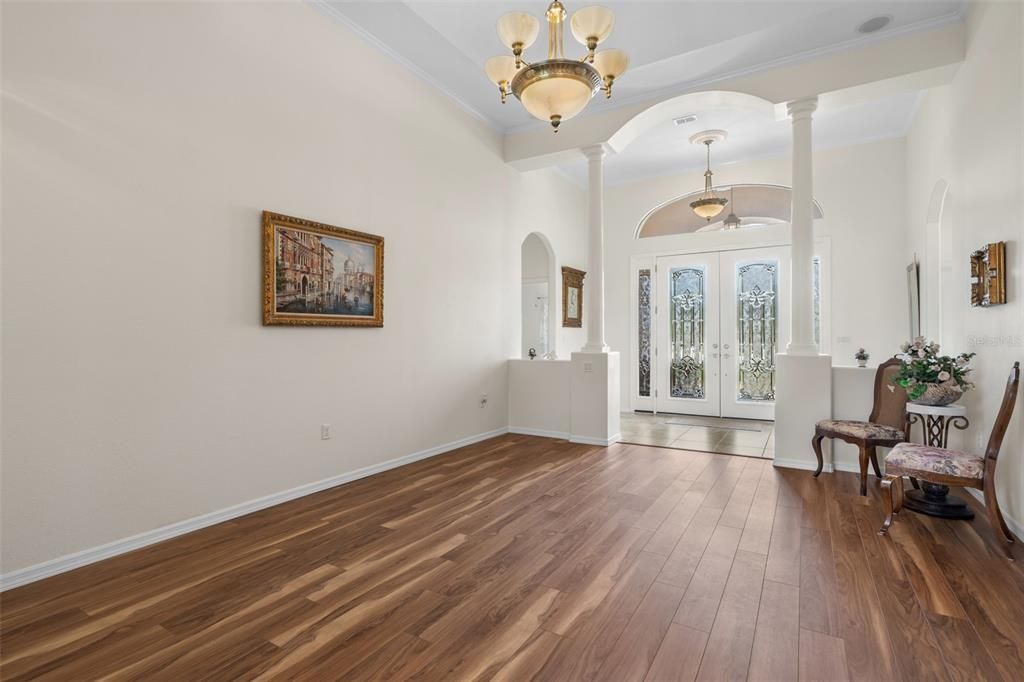 En Venta: $459,000 (3 camas, 2 baños, 2644 Pies cuadrados)