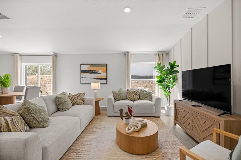 For Sale: $309,990 (4 beds, 2 baths, 1924 Square Feet)