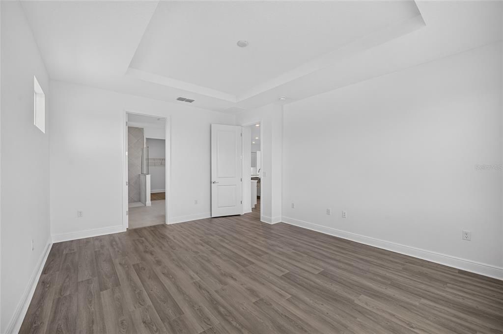For Sale: $553,415 (3 beds, 2 baths, 2678 Square Feet)