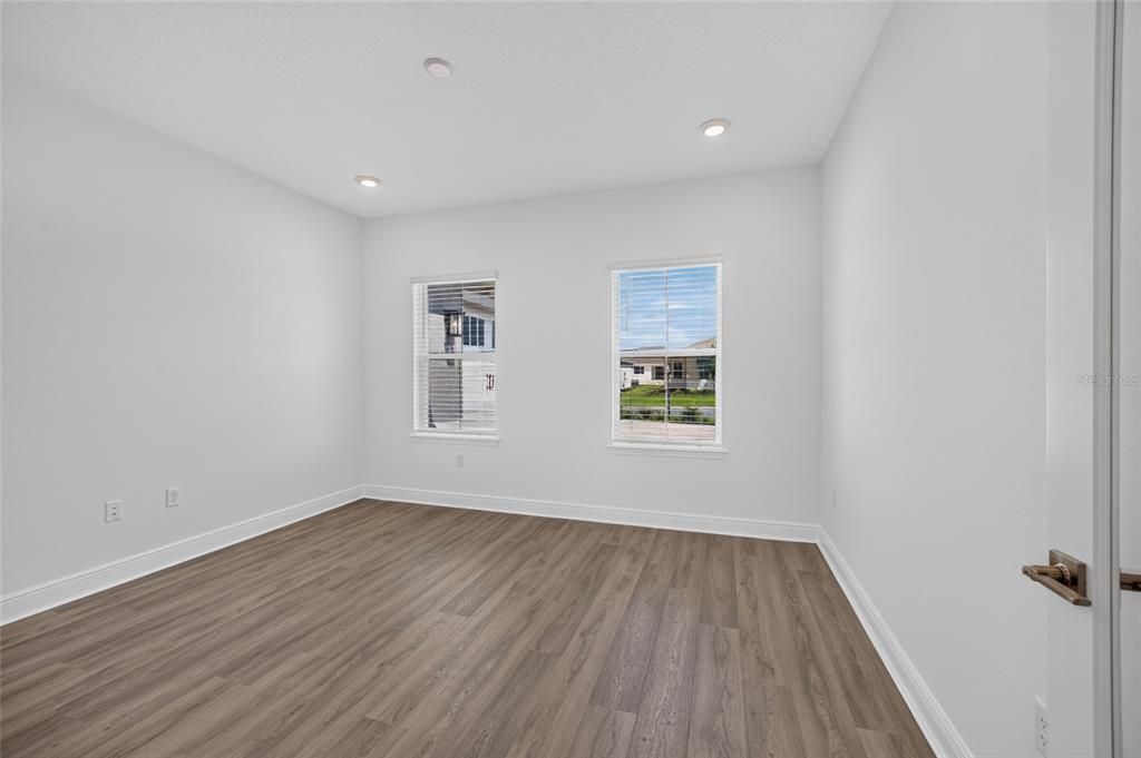 For Sale: $553,415 (3 beds, 2 baths, 2678 Square Feet)