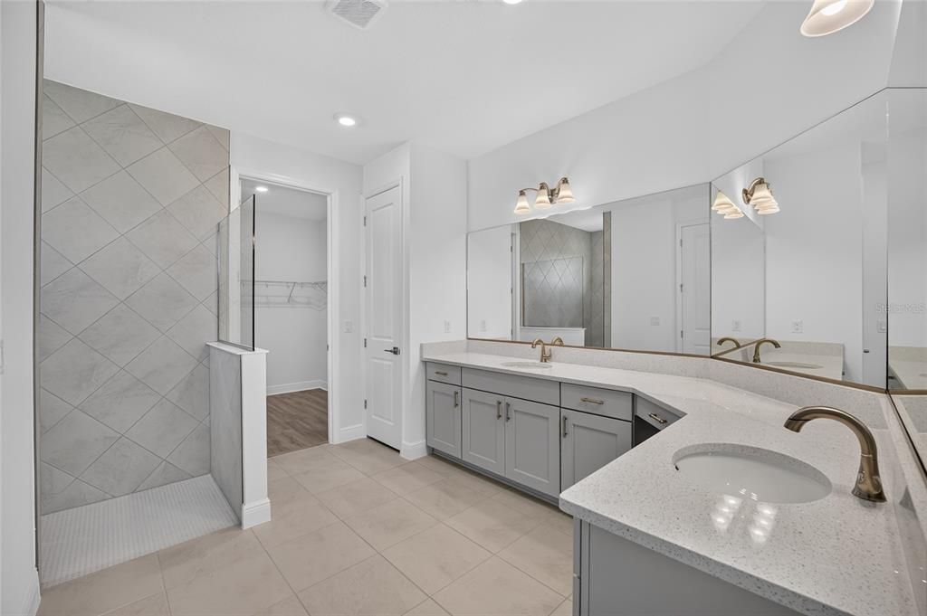 For Sale: $553,415 (3 beds, 2 baths, 2678 Square Feet)