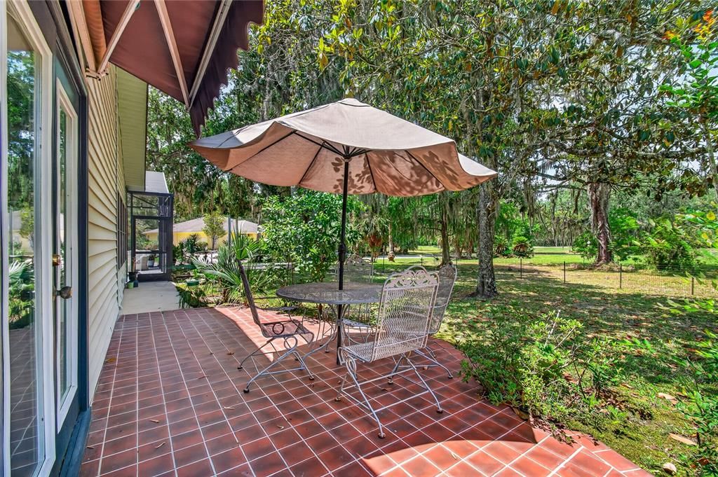 En Venta: $650,000 (4 camas, 3 baños, 4183 Pies cuadrados)