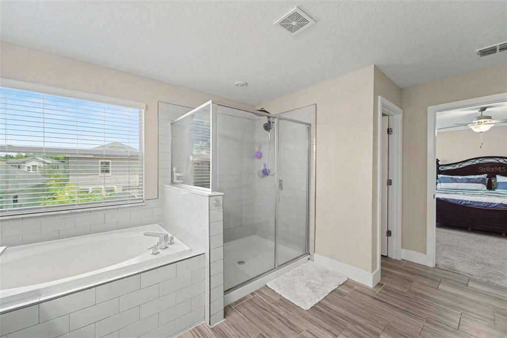 For Sale: $625,000 (4 beds, 2 baths, 2775 Square Feet)