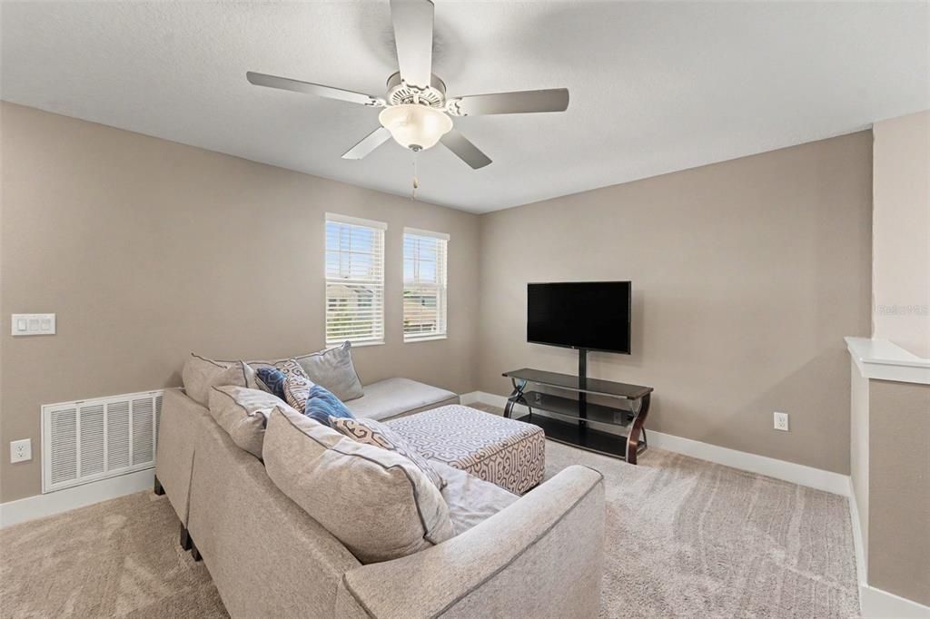 For Sale: $625,000 (4 beds, 2 baths, 2775 Square Feet)