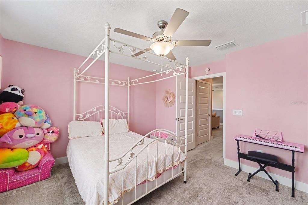 For Sale: $625,000 (4 beds, 2 baths, 2775 Square Feet)
