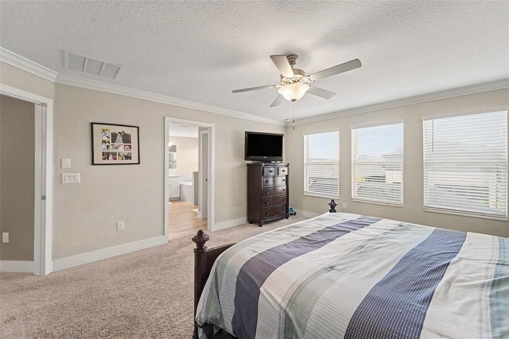 For Sale: $625,000 (4 beds, 2 baths, 2775 Square Feet)