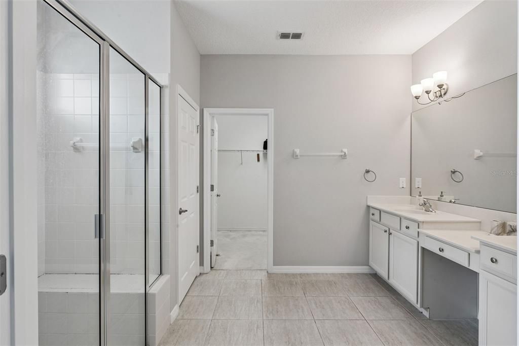 For Sale: $478,000 (4 beds, 3 baths, 2700 Square Feet)