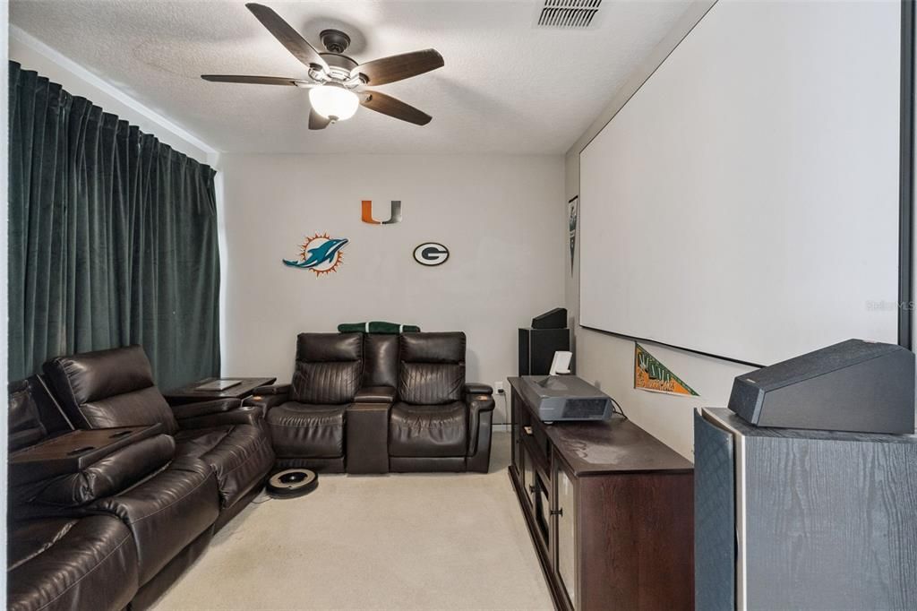 For Sale: $478,000 (4 beds, 3 baths, 2700 Square Feet)