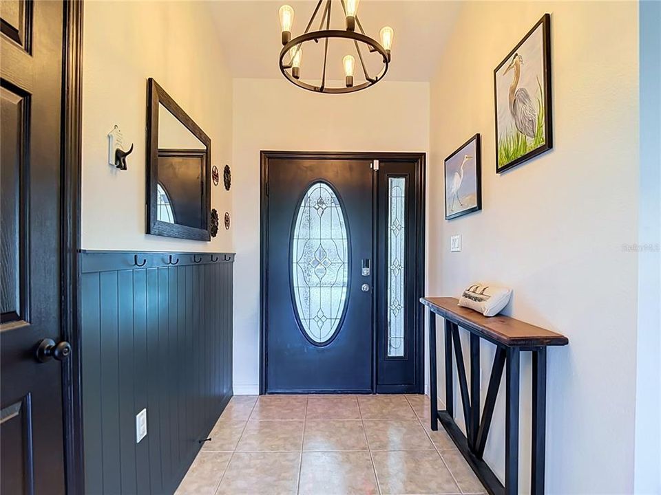 En Venta: $379,000 (3 camas, 2 baños, 1677 Pies cuadrados)
