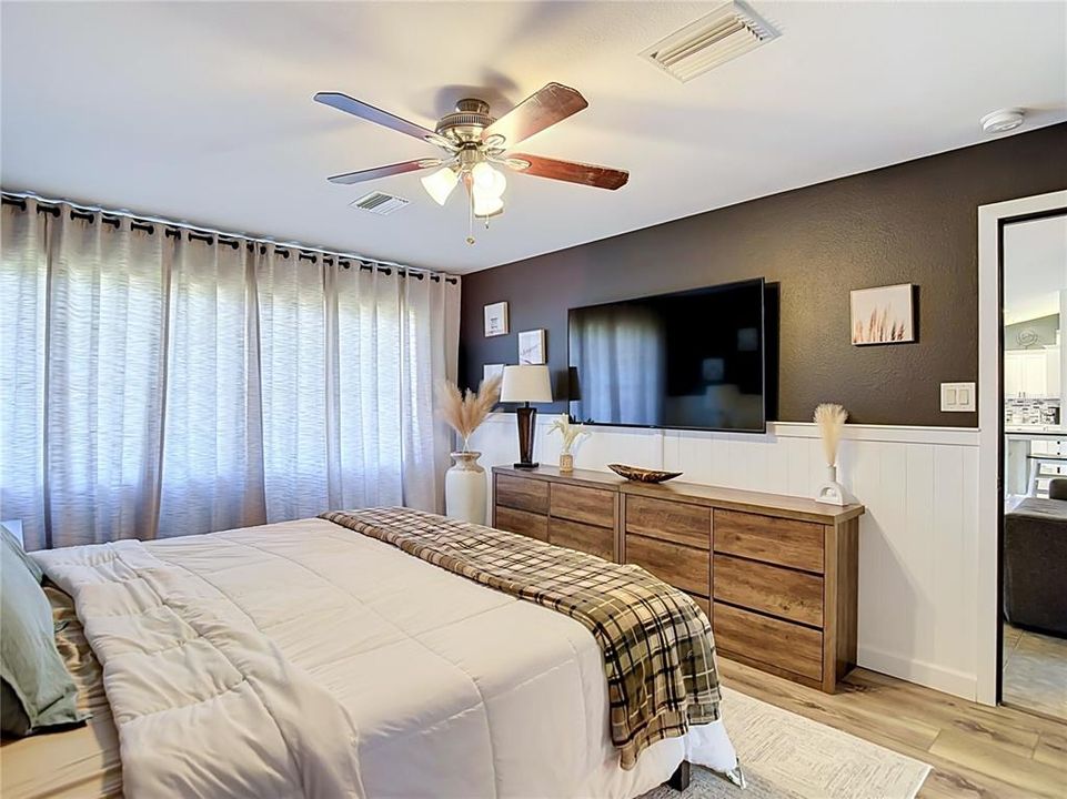 En Venta: $379,000 (3 camas, 2 baños, 1677 Pies cuadrados)