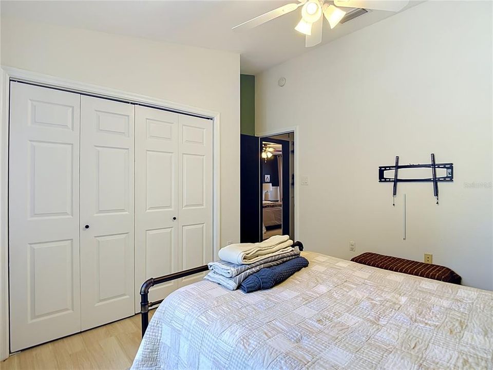 En Venta: $379,000 (3 camas, 2 baños, 1677 Pies cuadrados)