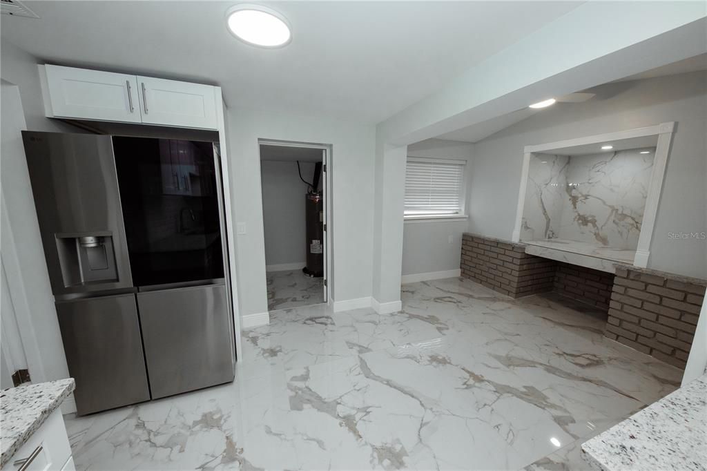 На продажу: $365,000 (3 спален, 2 ванн, 1350 Квадратных фут)