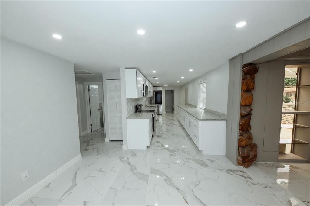 На продажу: $365,000 (3 спален, 2 ванн, 1350 Квадратных фут)