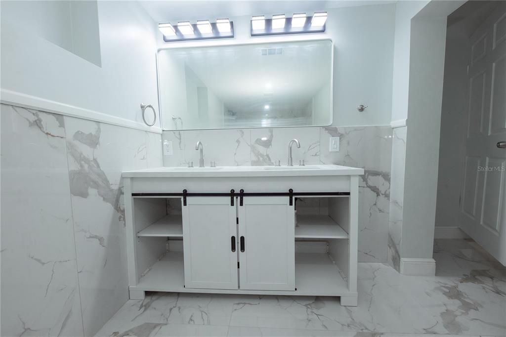 На продажу: $365,000 (3 спален, 2 ванн, 1350 Квадратных фут)