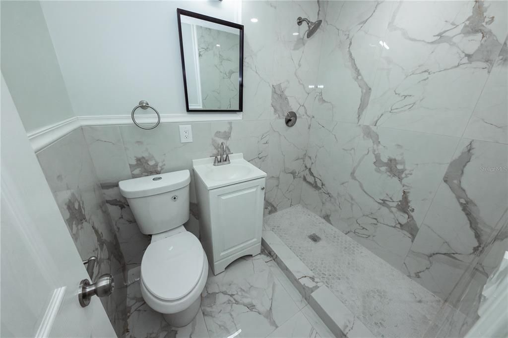На продажу: $365,000 (3 спален, 2 ванн, 1350 Квадратных фут)